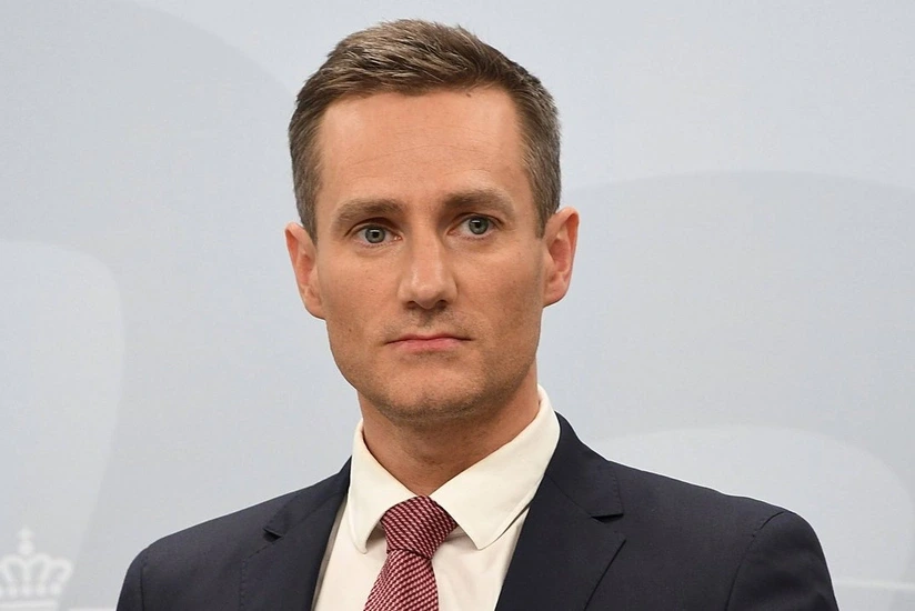 Danimarkalı deputat Trampa "bir neçə ştatı almaq" hədəsi ilə cavab verib