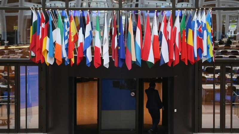 Avropa liderləri Zelenski-Tramp görüşünün nəticələrini müzakirə edib