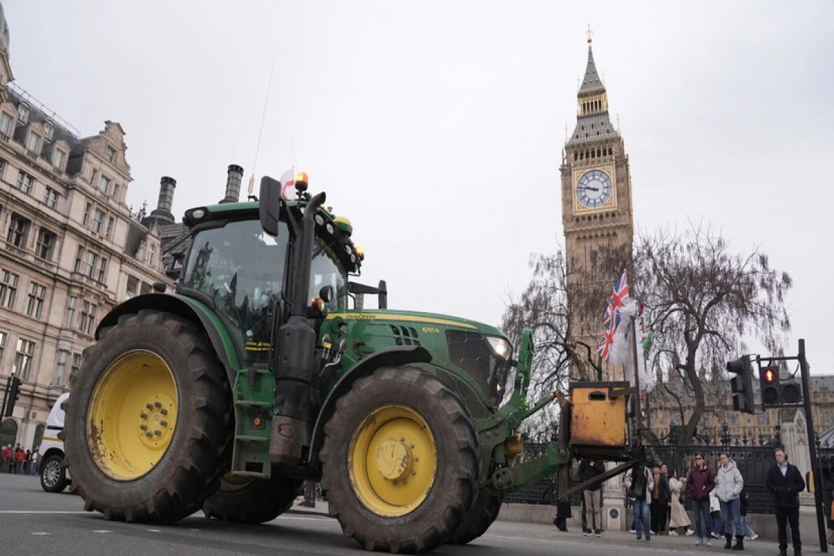 Britaniya hökuməti etirazlardan sonra vergi qaydalarını yumşaldıb