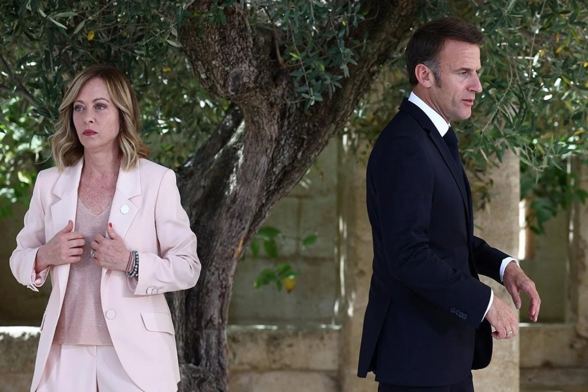 KİV: Meloni Fransa–İtaliya sammitinin təxirə salınmasına təşəbbüs göstərib