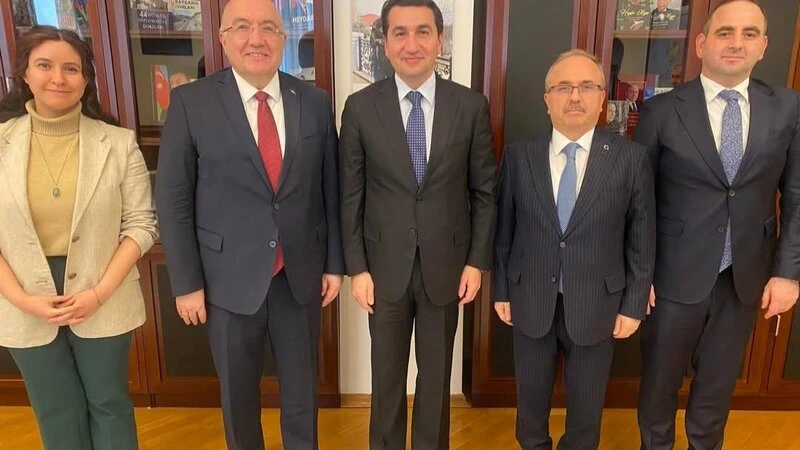 Mehmet Samsar və Birol Akgün Hikmət Hacıyevlə görüşdü