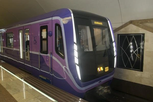 Bakı metrosu gücləndirilmiş iş rejiminə keçir