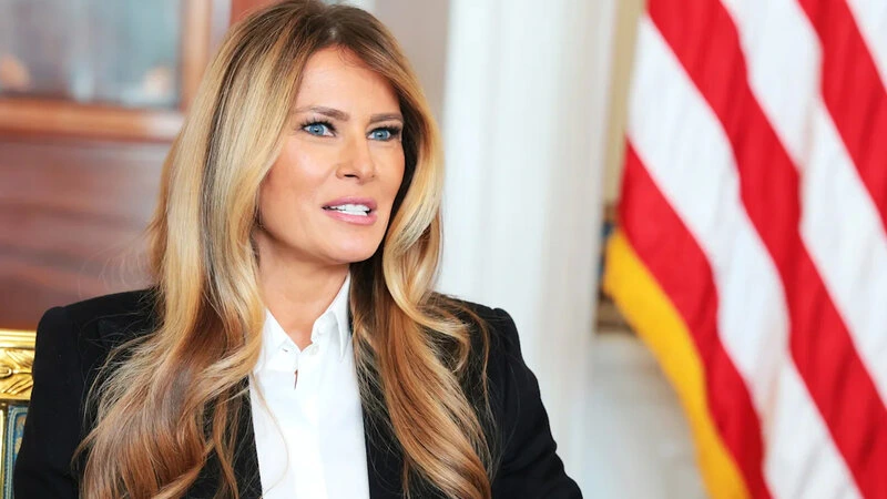 Melaniya Tramp Putinlə əlaqəsindən danışdı