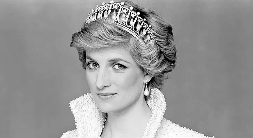 Stüartdan etiraf: Şahzadə Diana rolundan çox təsirlənib