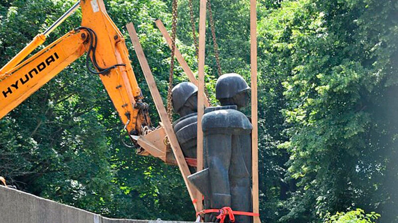 Rusiya və İsrail Avropada antisemitizmin güclənməsini müzakirə edib