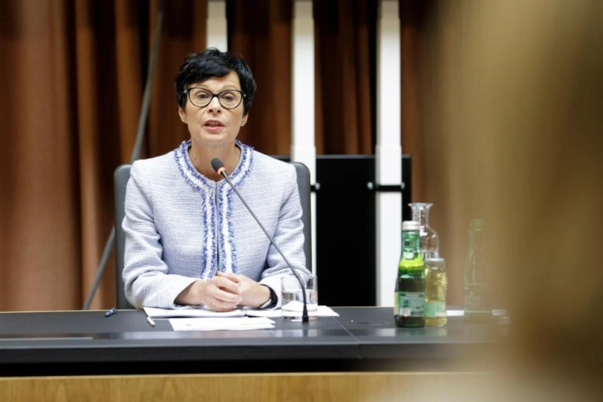 Avropa Komissiyasının Genişlənmə üzrə komissarı İlham Əliyevə təşəkkür edib