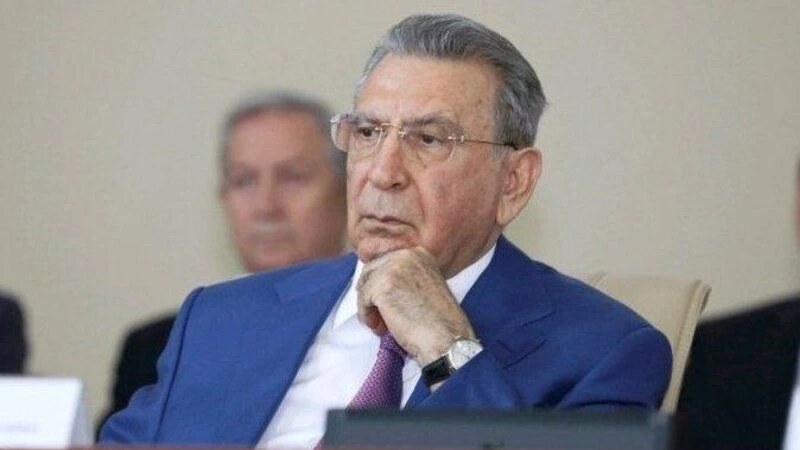 Ramiz Mehdiyevin “qara kassası” adlandırılan iş adamı qaynının həbsini istəyir