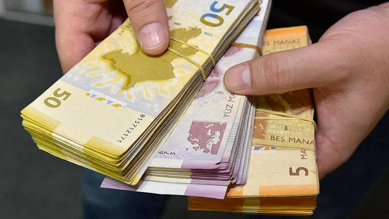 Azərbaycanda əhalinin gəlirləri 9%-ə yaxın artdı