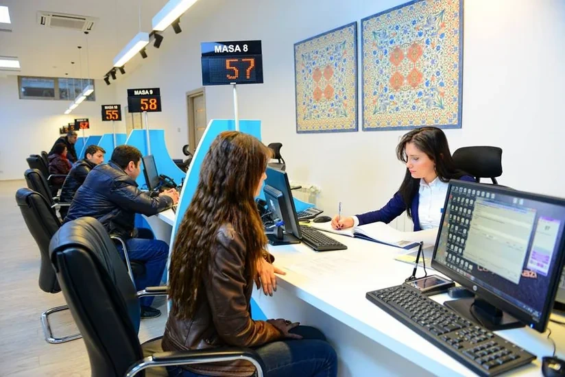 Yanvarda vergi mərkəzlərinə 62 min vətəndaş müraciət etdi - 106 min xidmət göstərildi