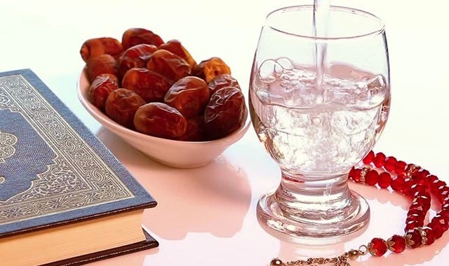 Ramazanın 4-cü günü: Dua, imsak və iftar vaxtı