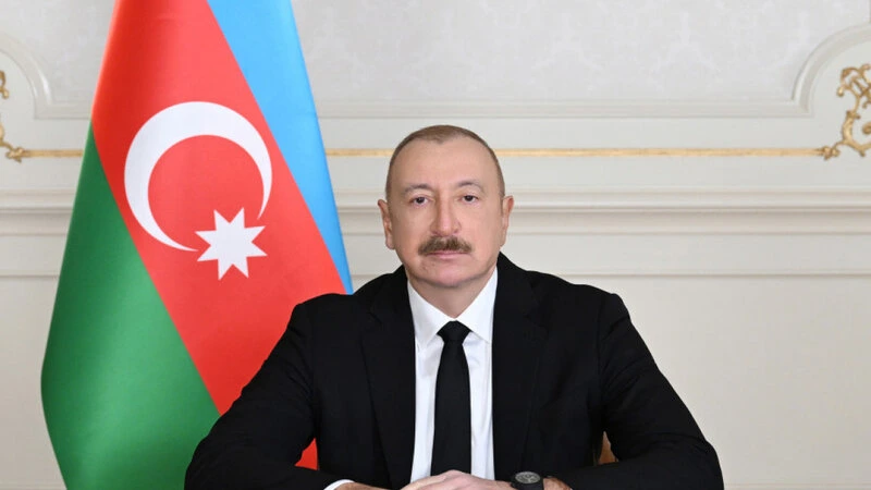 Azərbaycan Prezidenti Küveyt Əmirini təbrik etdi