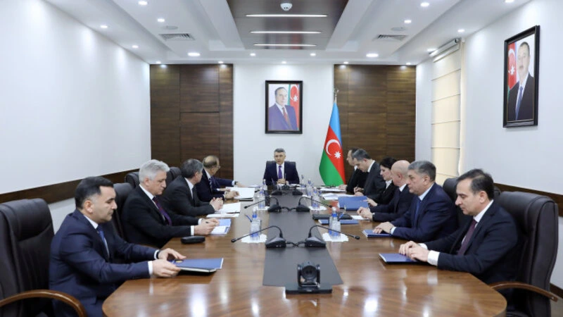 Məhkəmə-Hüquq Şurasının növbəti iclası keçirildi