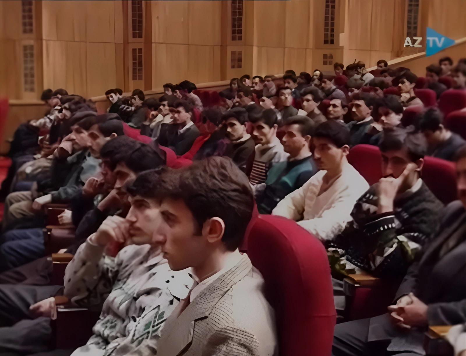 Bu gün 2 Fevraldır - Azərbaycan gənclərinin günü