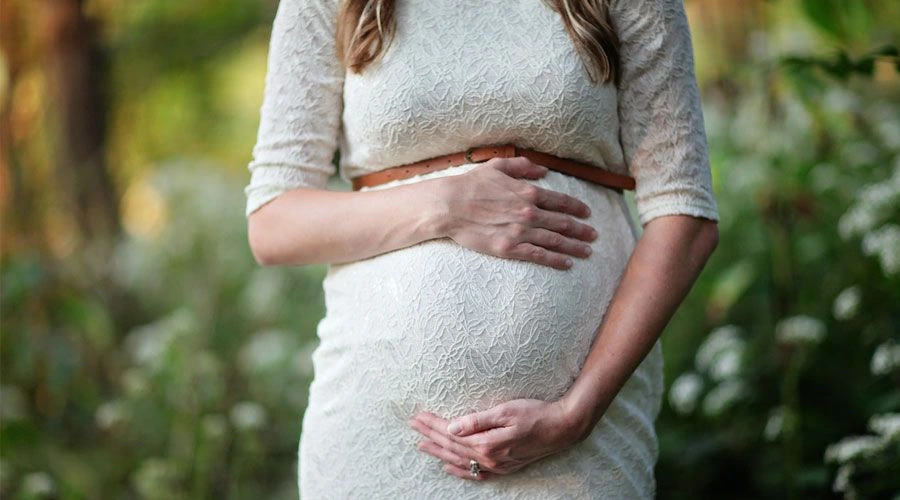 Hamilə və əmizdirən analar oruc tuta bilərmi? - Ramazan öncəsi ən çox verilən sual