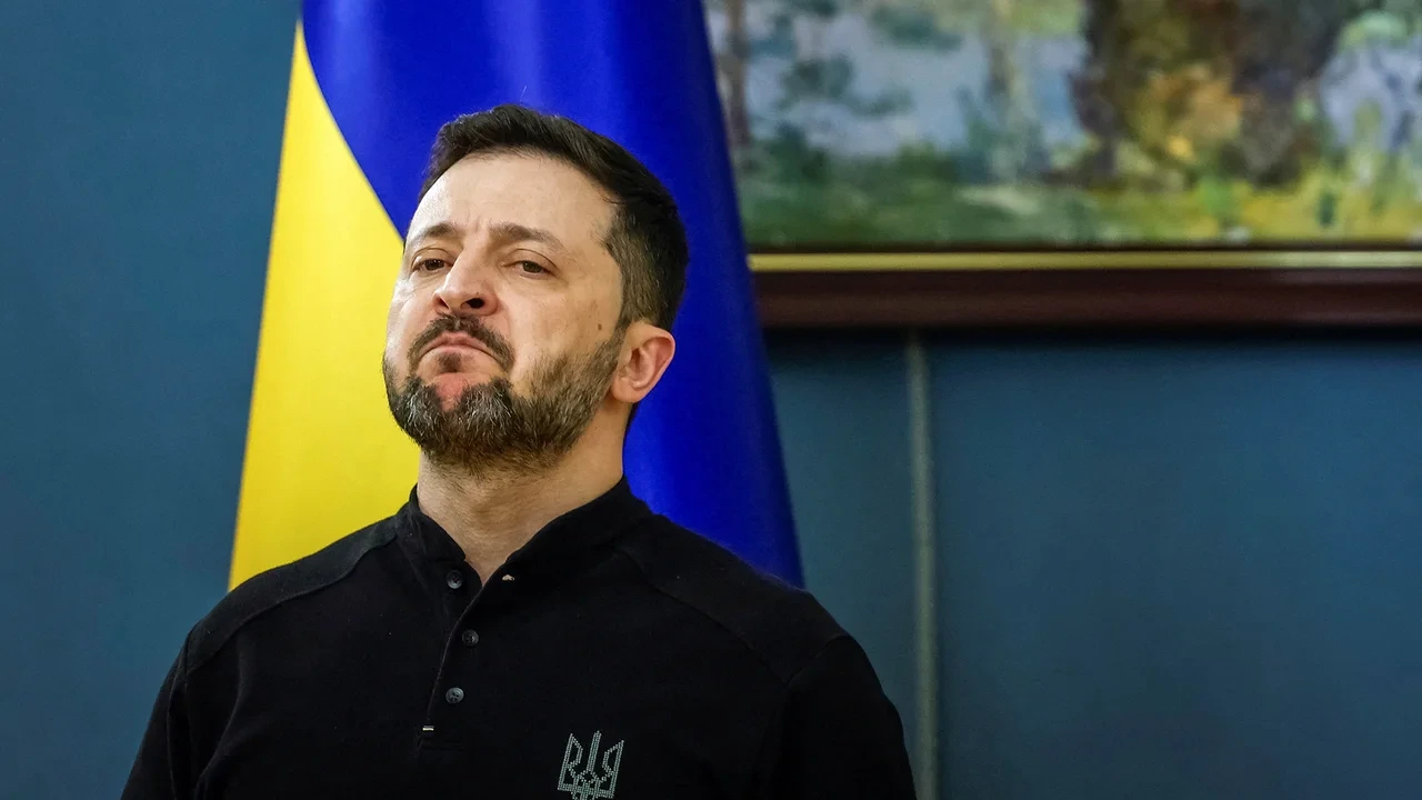 Zelenski: ABŞ Ukraynadakı münaqişəni yaya qədər bitirmək istəyir