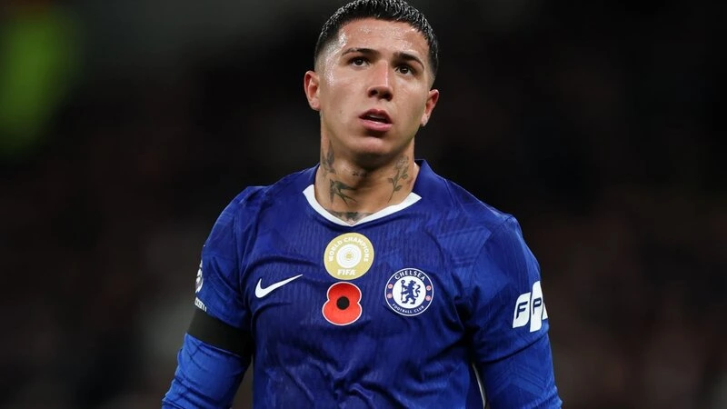 “Çelsi” ulduz futbolçu ilə yeni müqavilə imzalamağa hazırlaşır