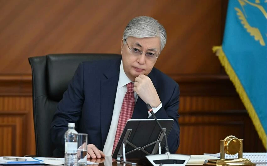 Qazaxıstan liderindən Qrenlandiya ilə bağlı ABŞ və Danimarkaya təklif