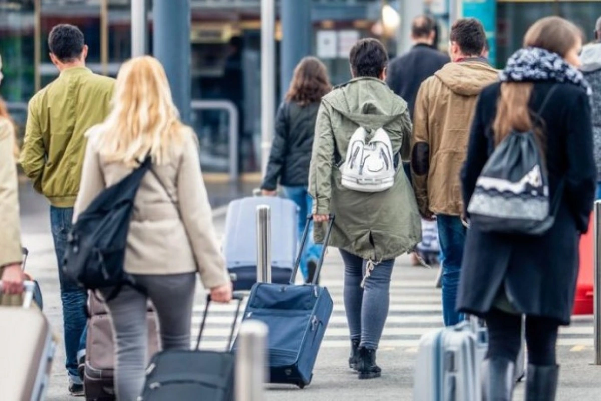 Yanvarda xaricə səfər edən azərbaycanlıların sayı açıqlanıb