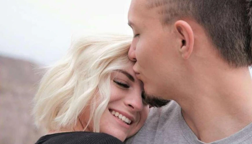 İnsan həyatda neçə dəfə həqiqətən aşiq olur?