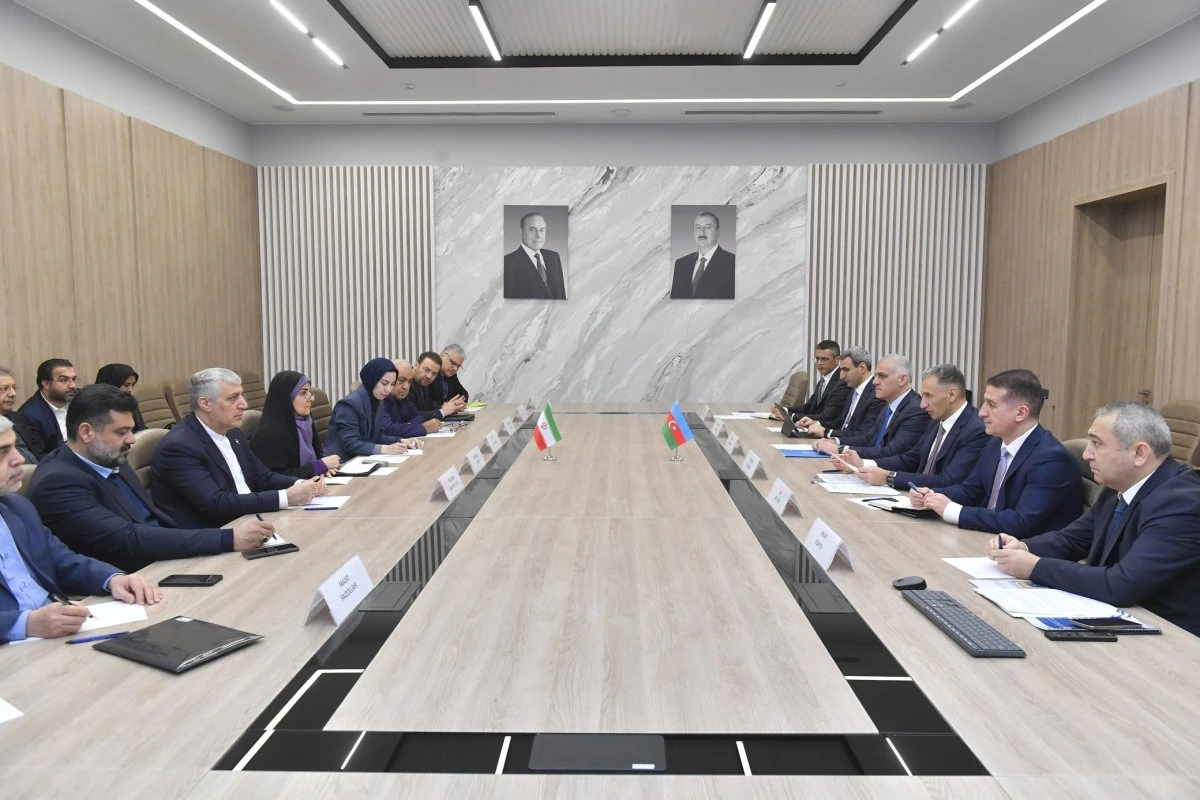 Azərbaycan İranla nəqliyyat sahəsində yol xəritəsi hazırlayacaq