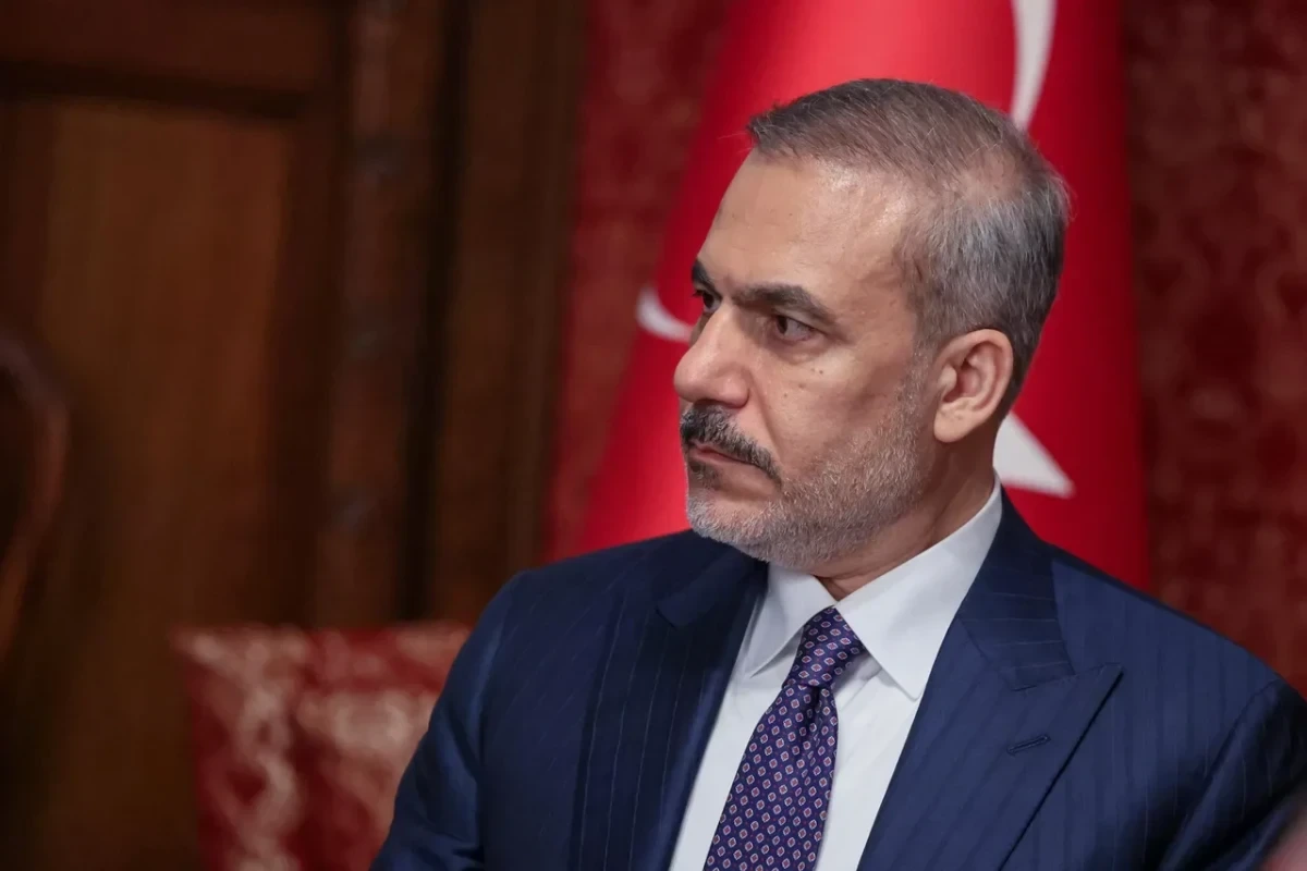 Hakan Fidan ABŞ–İran danışıqlarının Türkiyədə keçirilməməsinin səbəblərindən danışıb