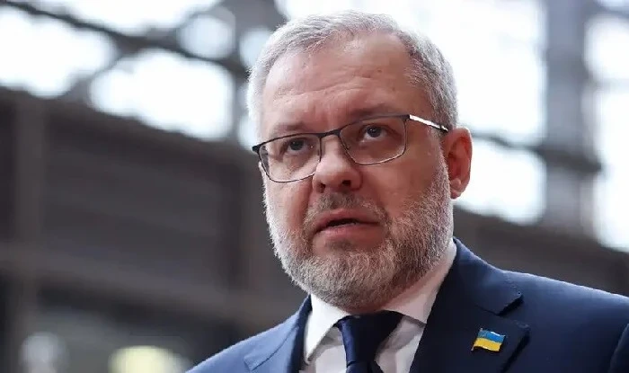 Ukraynalı keçmiş nazir ölkədən çıxarkən saxlanıldı