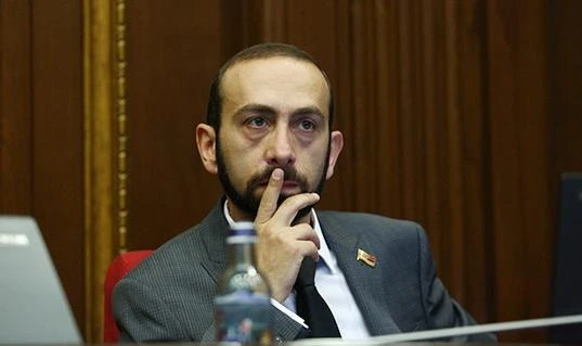 Mirzoyan avropalı diplomatla sülh prosesini müzakirə etdi