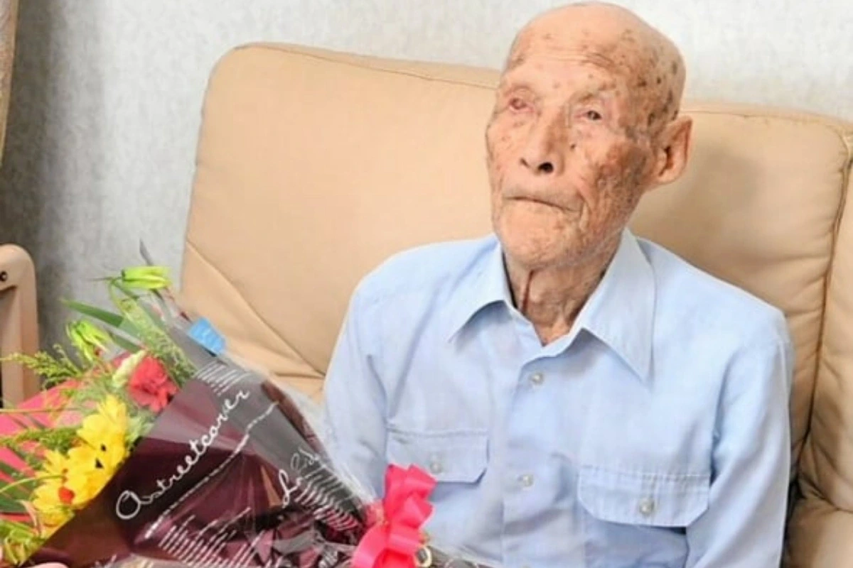 Yaponiyanın ən yaşlı kişisi vəfat etdi