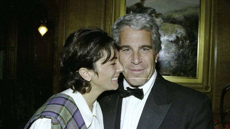 Epşteynin əlbir olduğu şəxs ABŞ Konqresində ifadə verməkdən imtina etdi