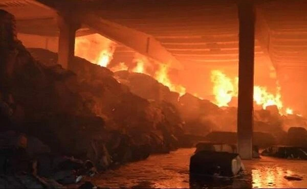 Sumqayıtda güclü yanğın başlayıb