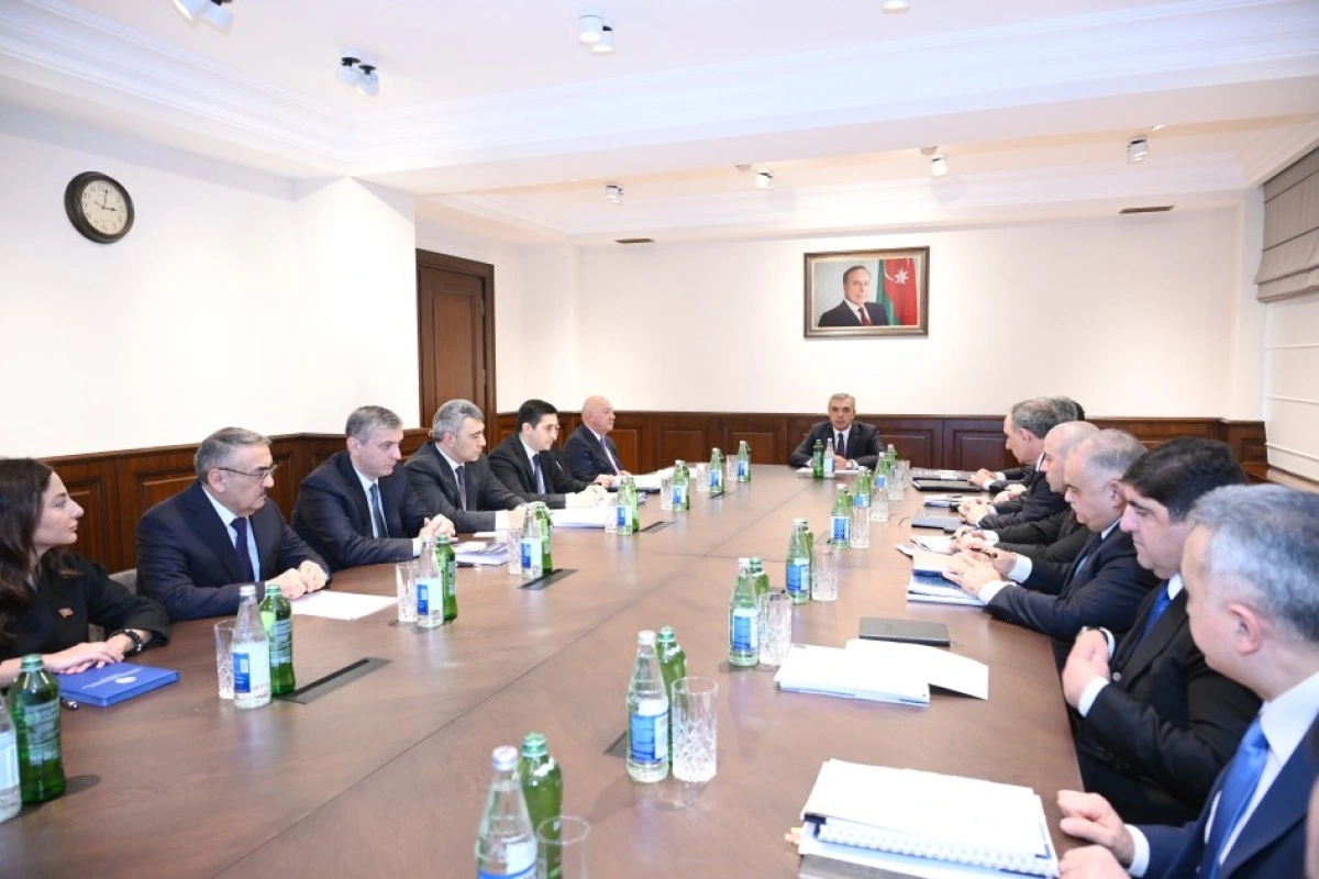 Korrupsiyaya qarşı mübarizə üzrə Komissiyanın iclası keçirilib