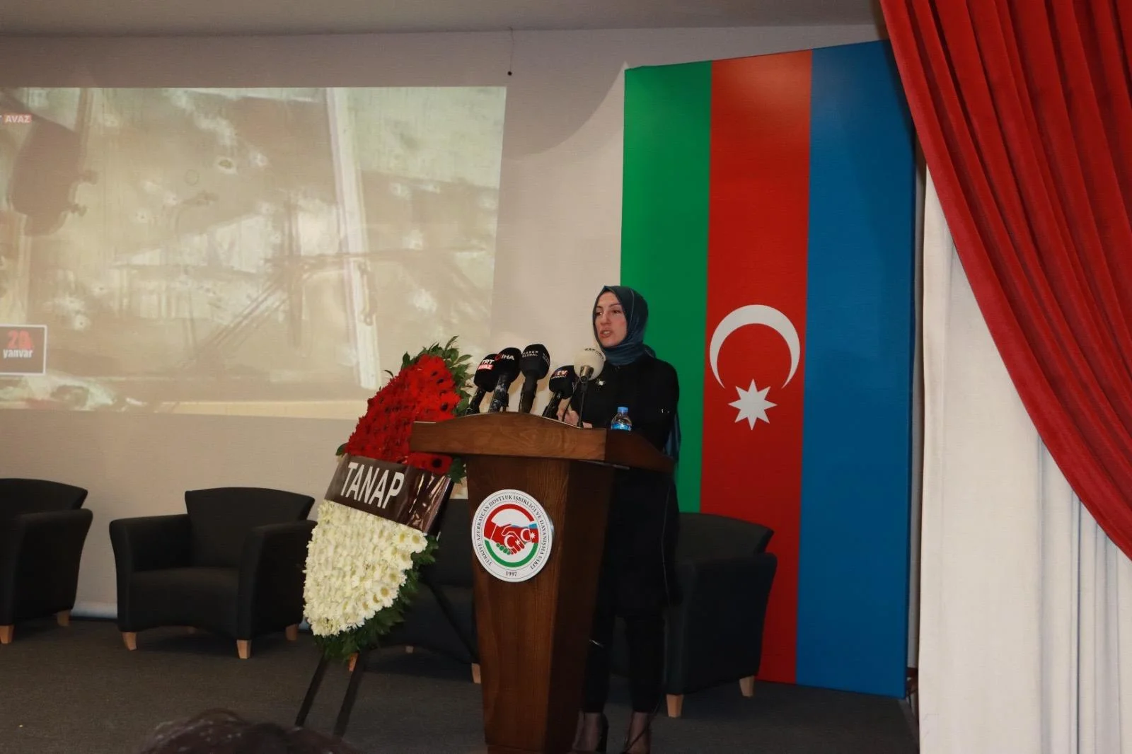 Ankarada 20 yanvar faciəsinin şəhidləri yad edildi -FOTO