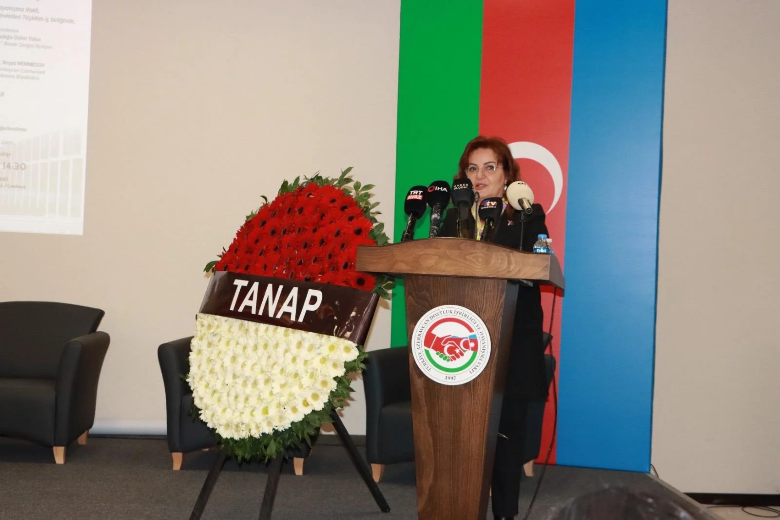 Ankarada 20 yanvar faciəsinin şəhidləri yad edildi -FOTO