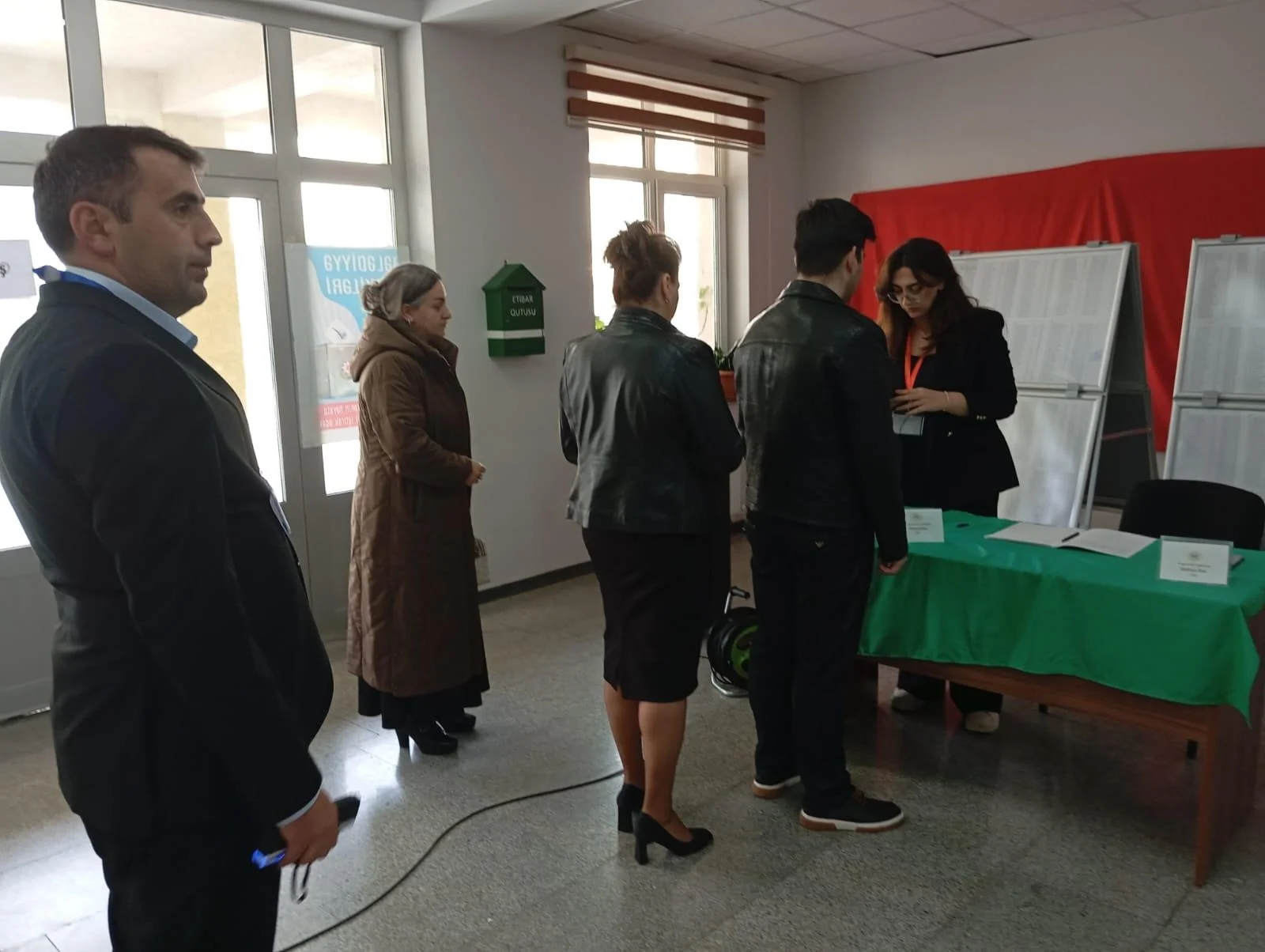 Bələdiyyə seçkiləri "Şərq"in gözündə -FOTOLAR