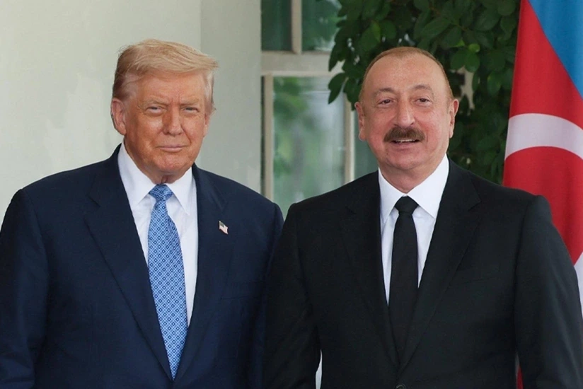 İlham Əliyevin ABŞ Prezidenti Donald Trampla görüşü keçirilir