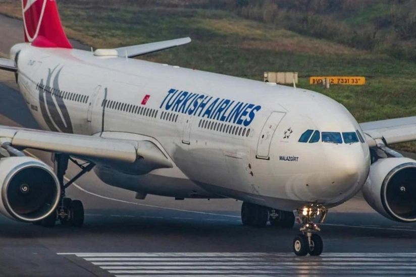 "Turkish Airlines"in təyyarəsi Barselonada təcili eniş edib