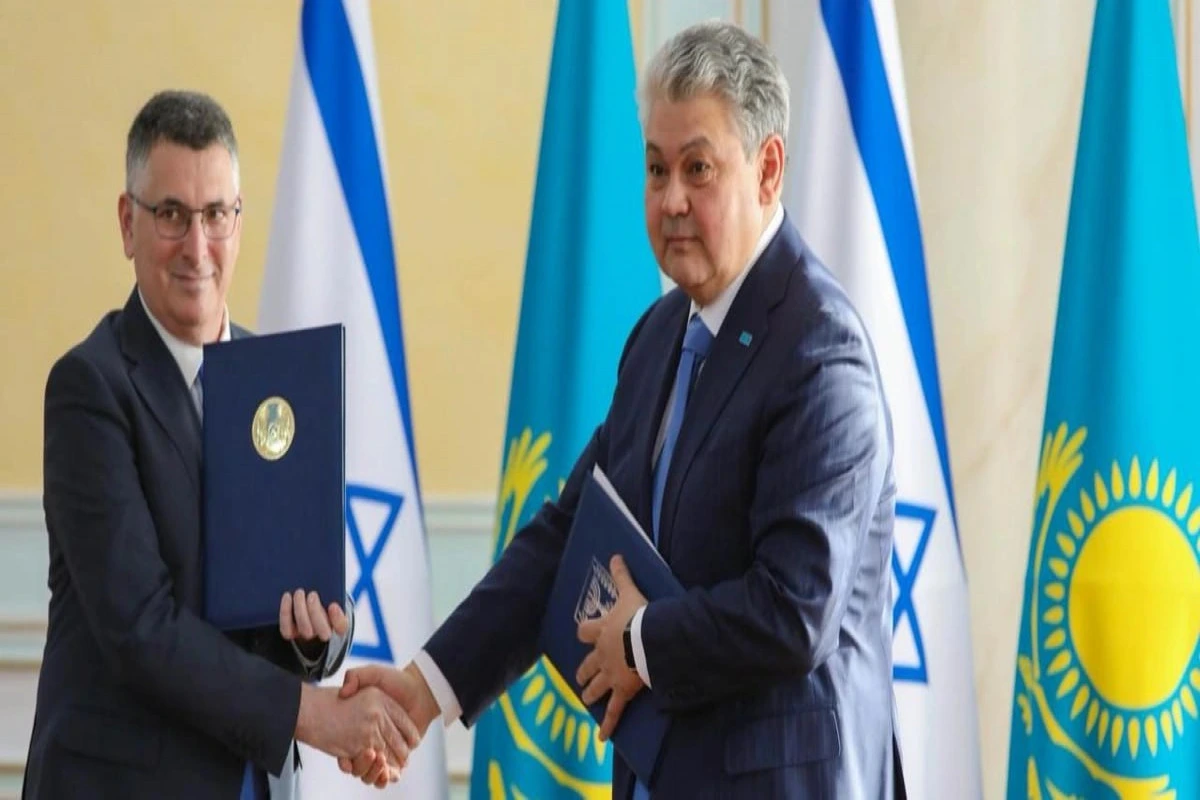 Qazaxıstan və İsrail vizasız rejim haqqında sənəd imzalayıb