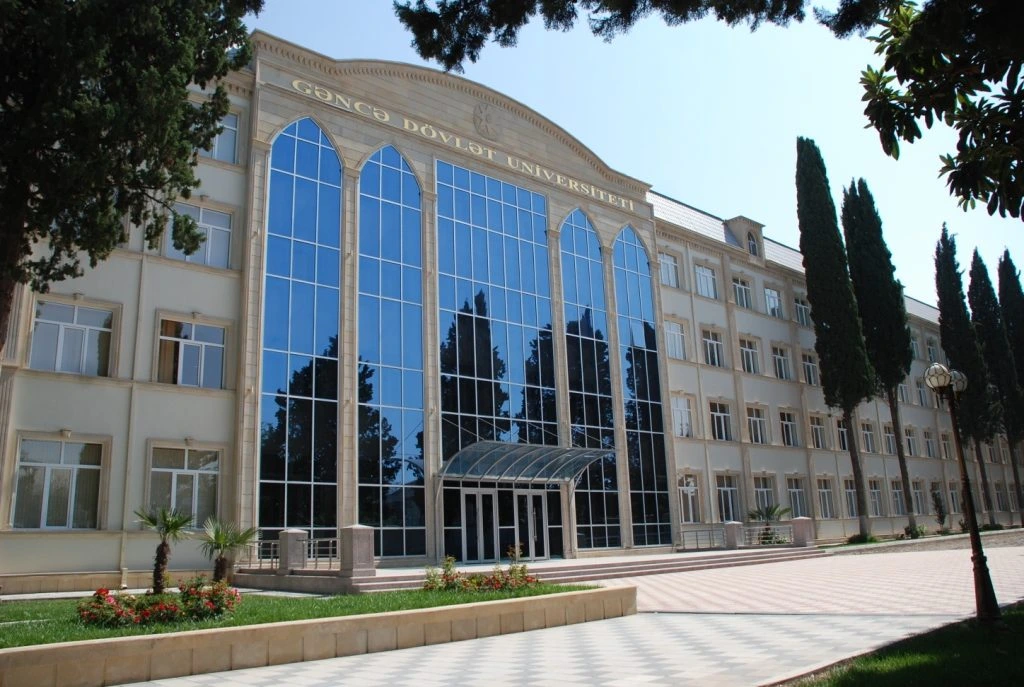 Region universitetləri cəlbedici ola bilər - Amma sistemli islahat lazımdır