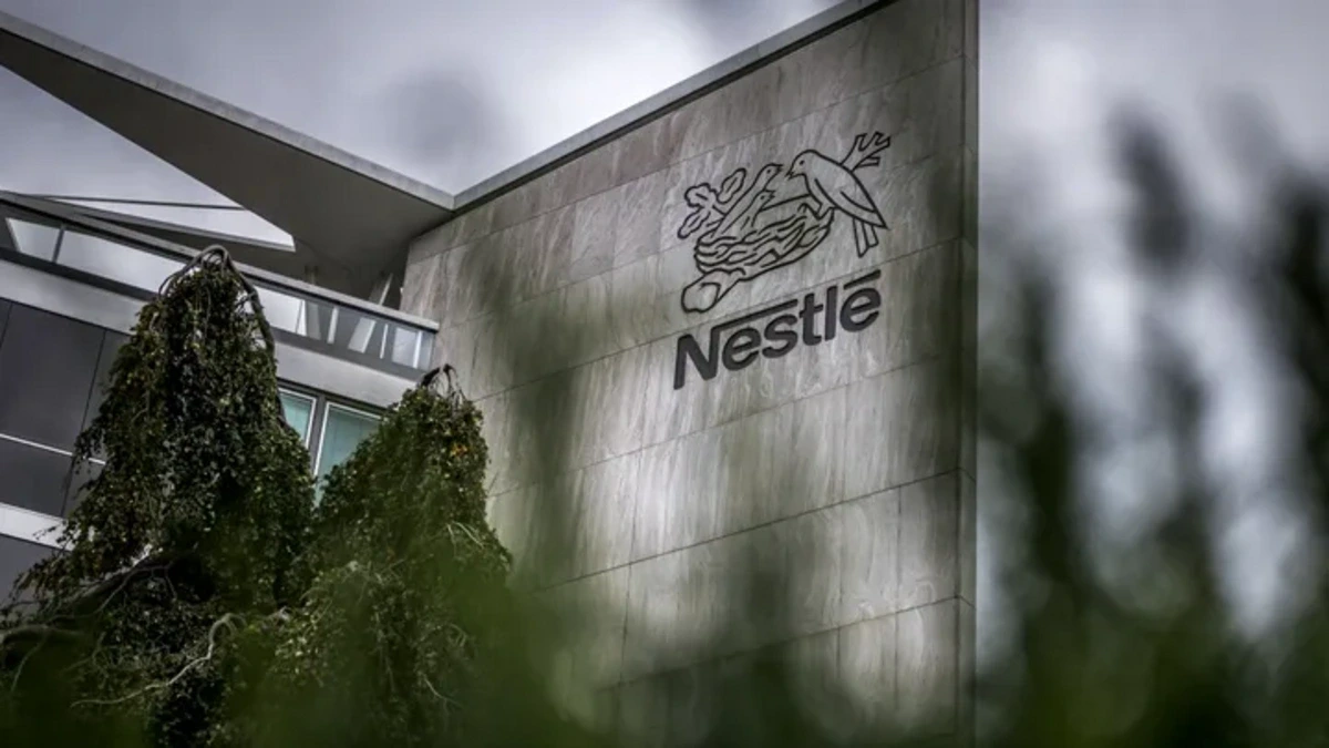 KİV: Niderlandda "Nestle"nin uşaq qidalarından dörd körpənin halı pisləşib