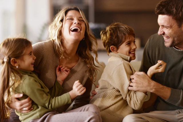 Bunu sınasanız da edə bilməzsiniz! İnsan niyə özünü qıdıqlaya bilmir?