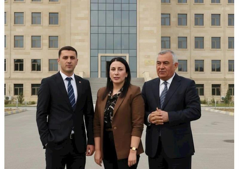 İcra başçısının müavinin qalmaqalları bitmək bilmir