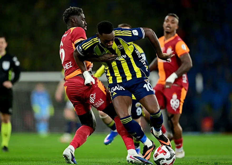 Süper Kubok finalı: "Fənərbaxça" "Qalatasaray" üzərində 1-0 öndədir