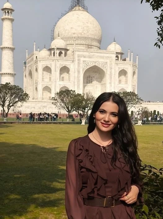 Bura HİNDİSTANDIR: Hüquqşünas bəyənmədi, yazıçı sevdi - SƏYAHƏT