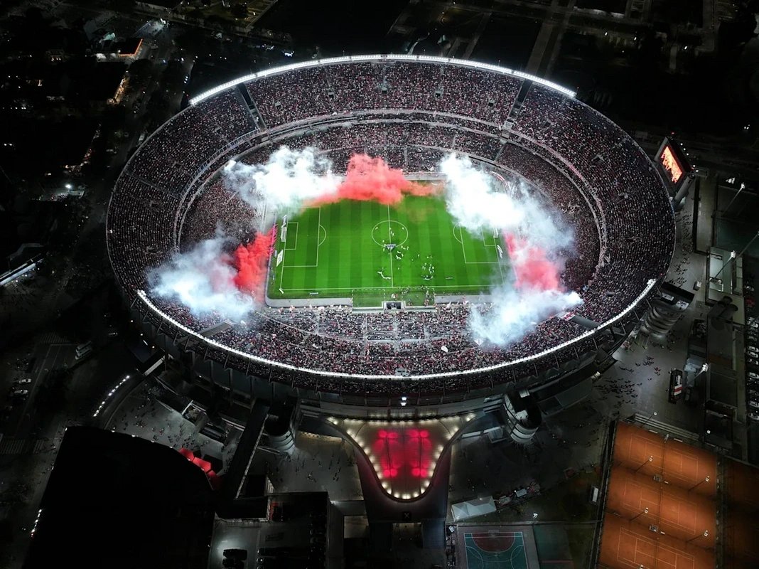 Dünyanın ikinci ən böyük stadionu Argentinada olacaq