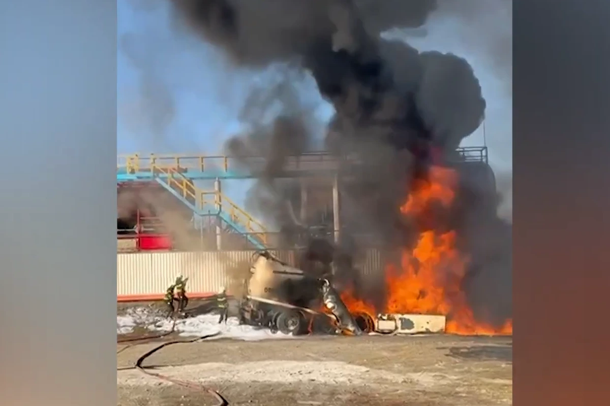 Qazaxda yanacaq daşıyan avtomobildə yanğın olub, ölən var