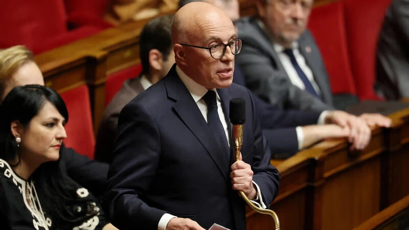 İran səfirinin qovulması ilə bağlı Fransa Prezidentinə müraciət edildi