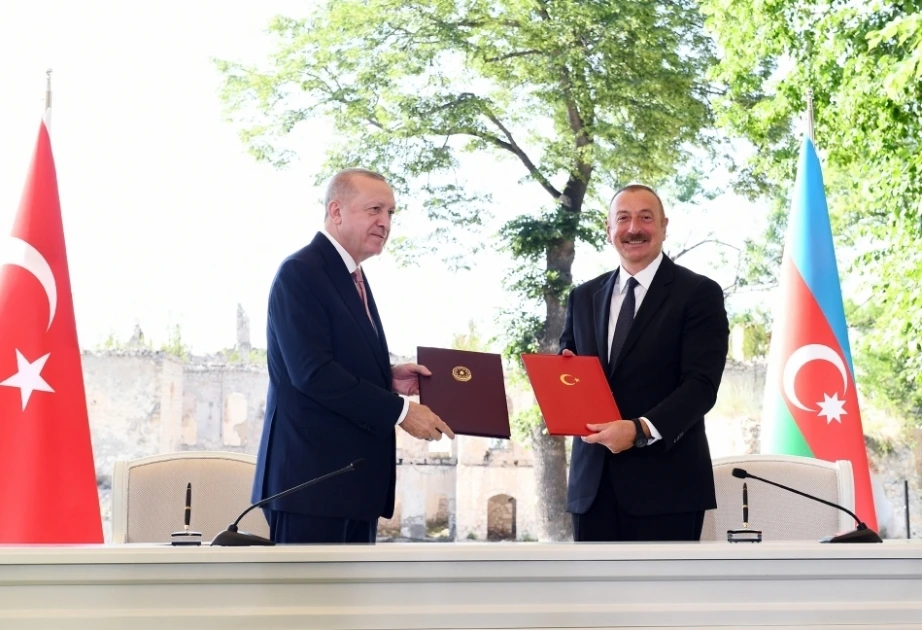 “Bir millət, iki dövlət artıq şüar yox, geopolitik reallıqdır” - Elnur Eltürk