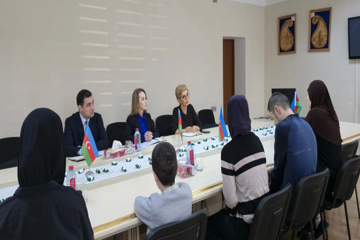 Suriyadan Azərbaycan vətəndaşı olan ana və 4 övladı ölkəyə gətirilib