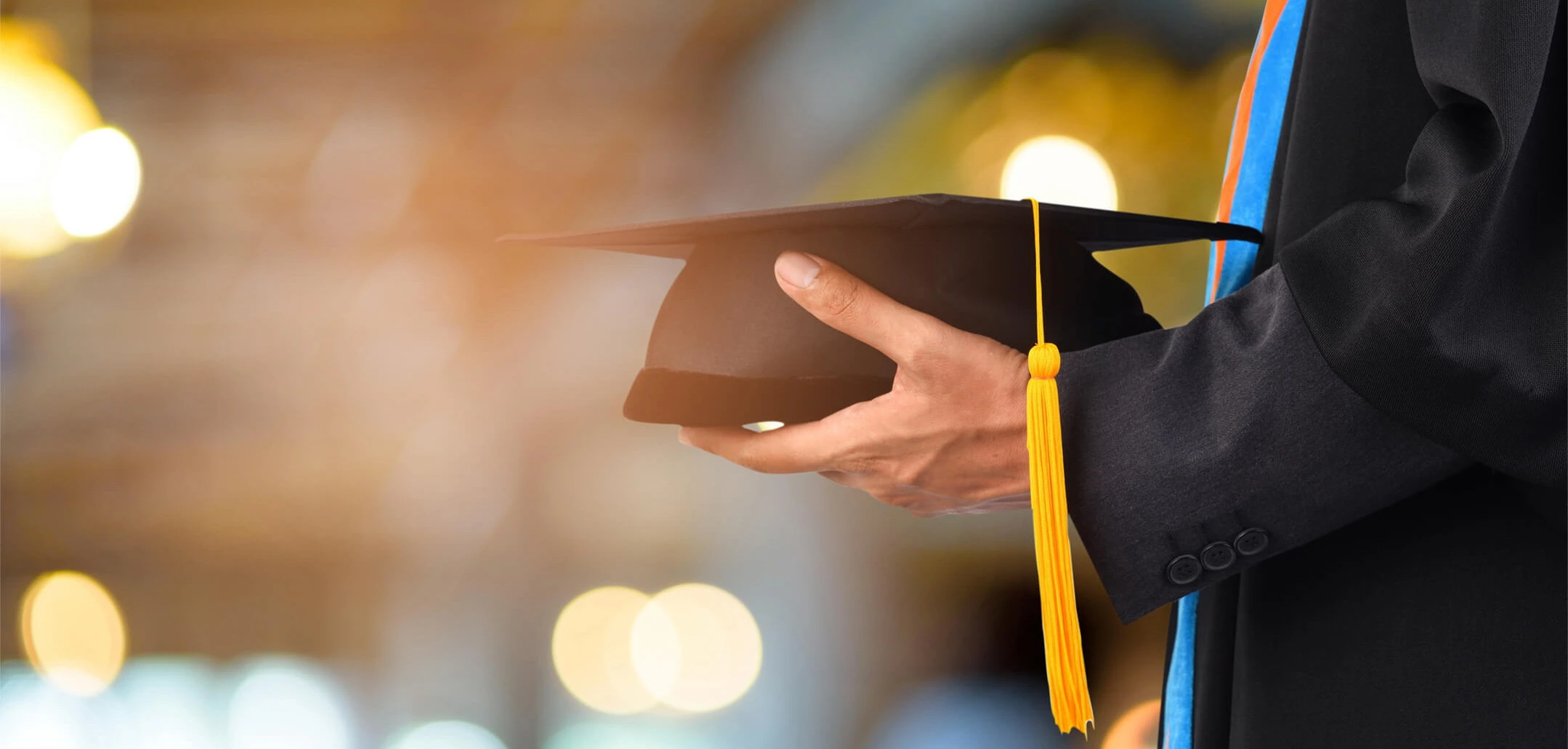 Xaricdə təhsil alıb qayıdanlar iş bazarında üstünlük qazanır - Ekspert