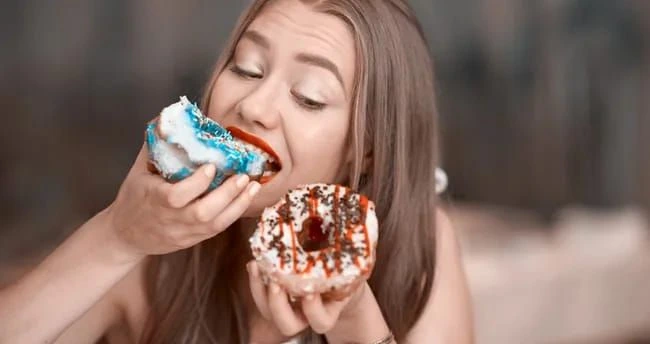 Şirniyyat istəyinə qarşı bunları yeyin